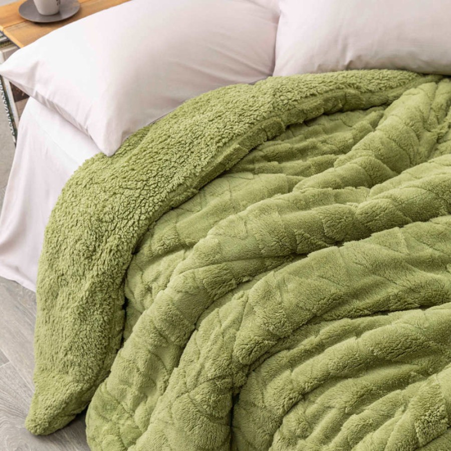 Κουβερτοπάπλωμα Υπέρδιπλο (220x240) Flannel Προβατάκι με ανάγλυφο σχέδιο Borea Callista Λαδί