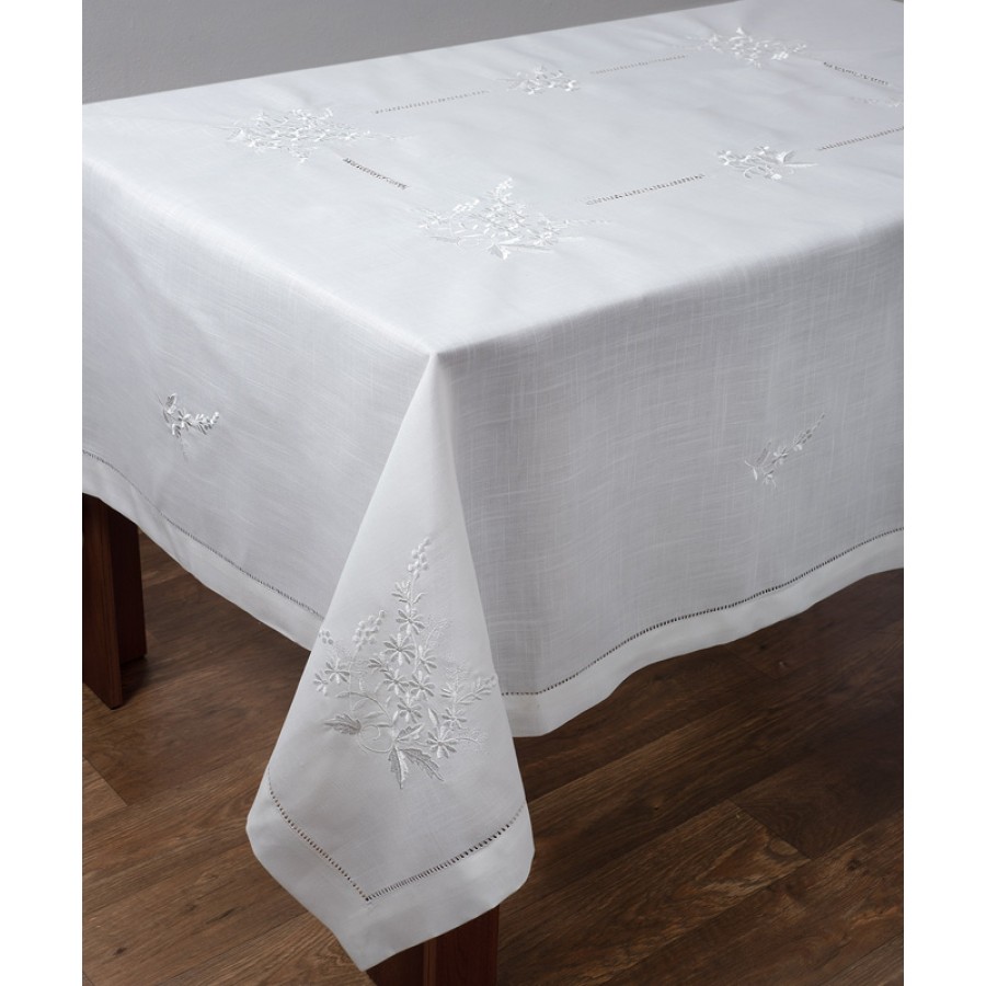Tραπεζομάντηλο 10 ατόμων (170x250) κεντητό με αζούρ Newhome Skiros 7116 λευκό Tραπεζομάντηλο 10 ατόμων (170x250) κεντητό με αζούρ Newhome Skiros 7116 λευκό