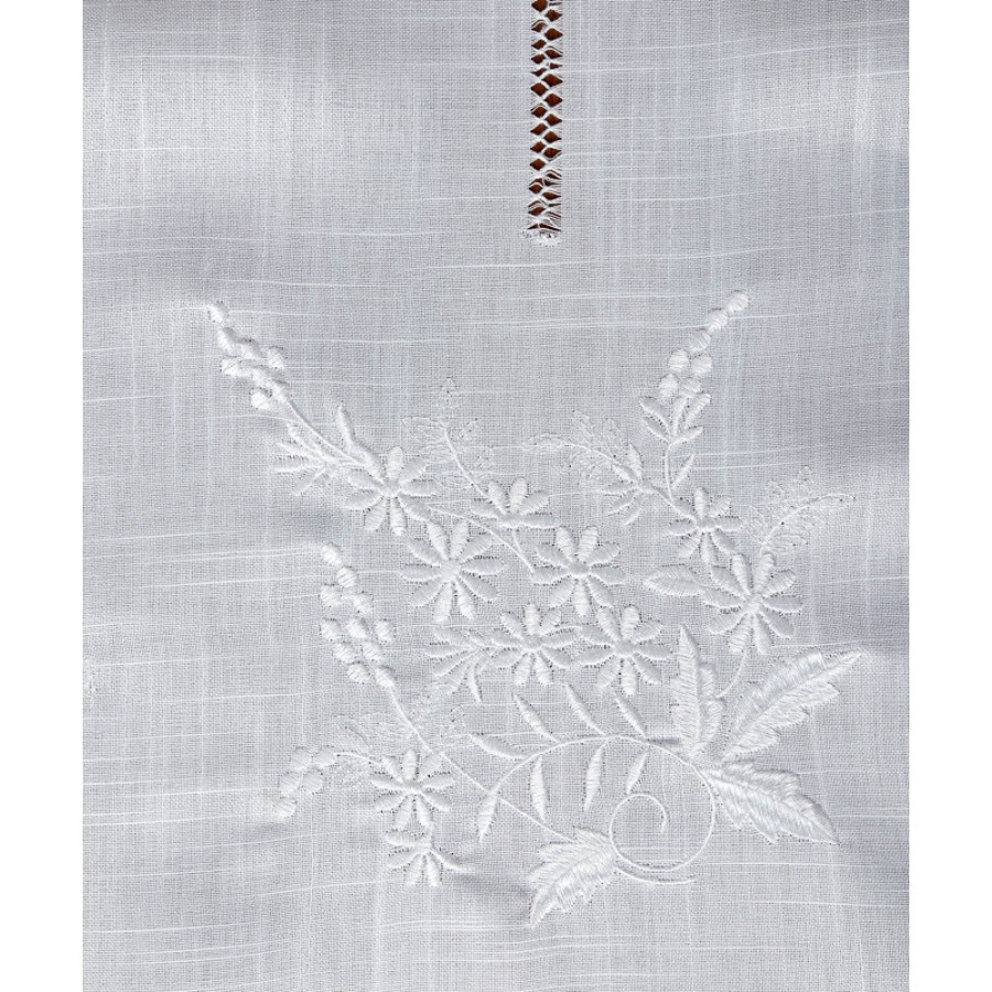 Tραπεζομάντηλο 10 ατόμων (170x250) κεντητό με αζούρ Newhome Skiros 7116 λευκό Tραπεζομάντηλο 10 ατόμων (170x250) κεντητό με αζούρ Newhome Skiros 7116 λευκό