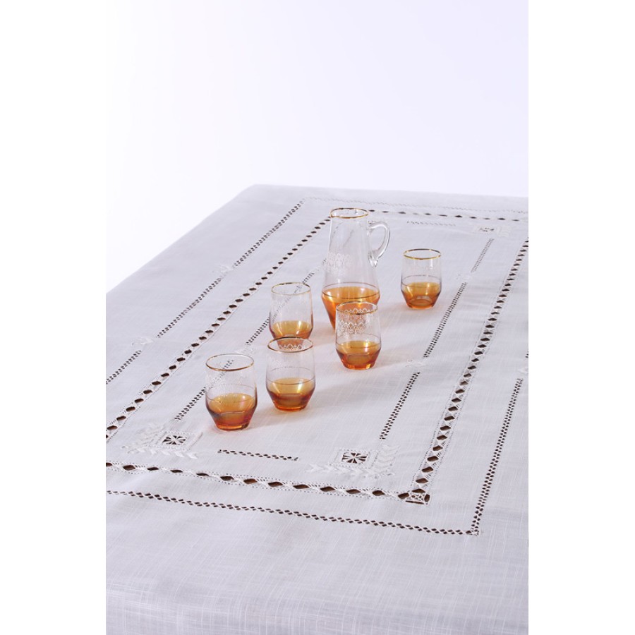 Τραπεζομάντηλο (180x180) χειροποίητο με πετσέτες φαγητού Newhome Skiros 9108 λευκό