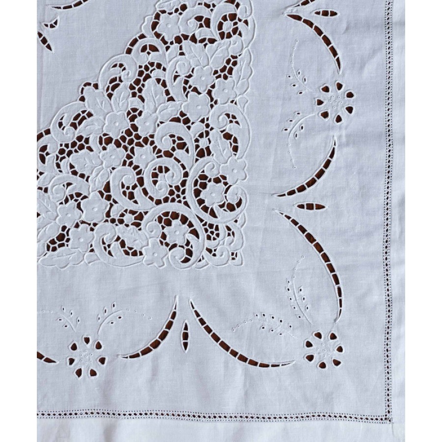 Τραπεζοκαρέ (140x140) χειροποίητο κοφτό λινό Newhome Skiros HY87 λευκό Τραπεζοκαρέ (140x140) χειροποίητο κοφτό λινό Newhome Skiros HY87 λευκό