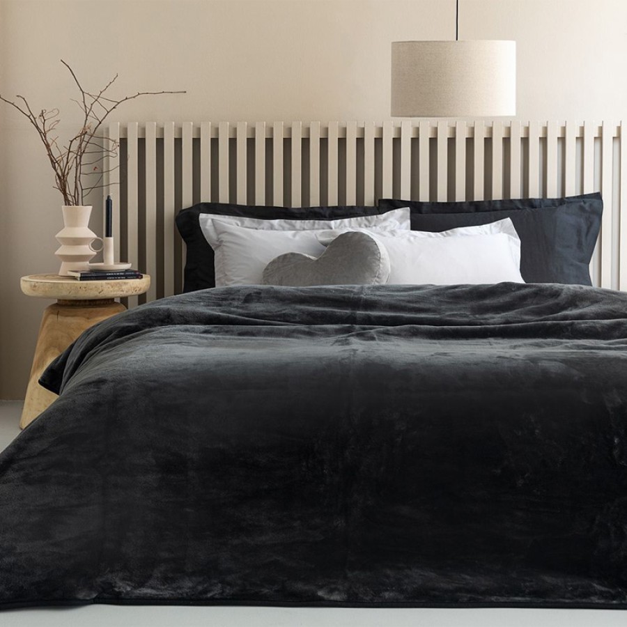 Κουβέρτα Υπέρδιπλη (220x240) Βελουτέ, Super Soft Palamaiki Fani Black Κουβέρτα Υπέρδιπλη (220x240) Βελουτέ, Super Soft Palamaiki Fani Black
