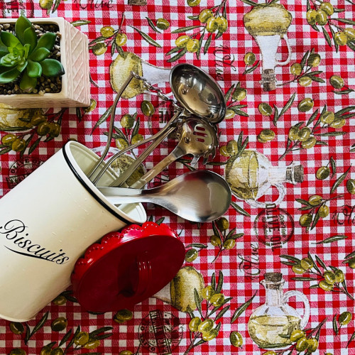 Τραπεζοκαρέ (135x135) Newhome Jaen rojo καρώ