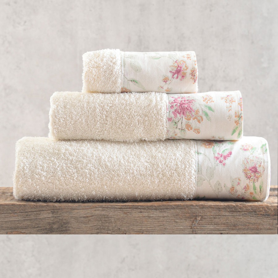 Σετ Πετσέτες 3 τεμαχίων με υφασμάτινη φάσα Rythmos Sorin Εκρού-Ροζ Σε Κουτί Σετ Πετσέτες 3 τεμαχίων με υφασμάτινη φάσα Rythmos Sorin Εκρού-Ροζ Σε Κουτί