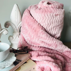 Κουβέρτες ανάγλυφες Zig Zag, έξτρα απαλές Flannel Newhome Grenoble Ροζέ
